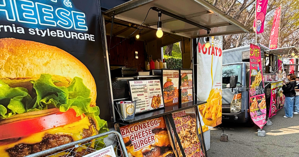 本格アメリカンハンバーガーのキッチンカー